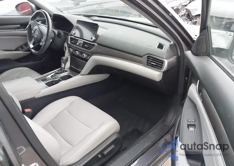 2018 Honda Accord Touring из США, поврежденный, VIN 1HGCV1F90JA037668